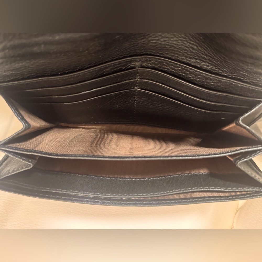 CHLOE Black Long Wallet - Picture 10 of 13